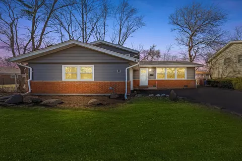 Exterior - 3508 Maple Ln, Hazel Crest, IL 60429 photo 2 of 8