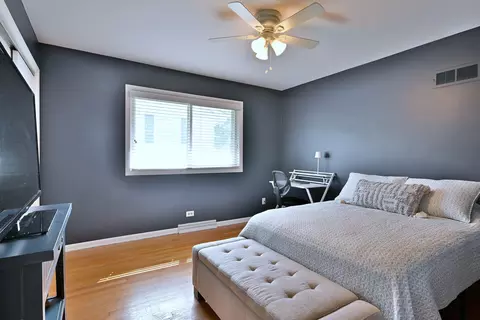 143 E Jackson St, Elmhurst, IL 60126 photo 13