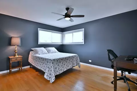 143 E Jackson St, Elmhurst, IL 60126 photo 11