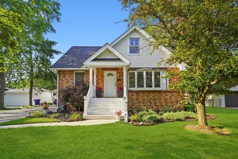 7240 W 110th St, Worth, IL 60482