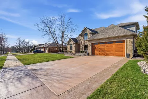 Exterior - 11924 195th St, Mokena, IL 60448 photo 12 of 14