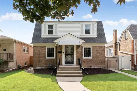 2724 Spruce St, River Grove, IL 60171