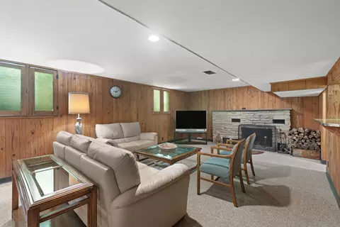 1011 Central Rd, Glenview, IL 60025 photo 26