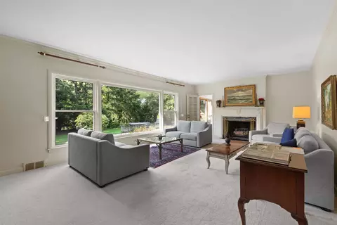 1011 Central Rd, Glenview, IL 60025 photo 6
