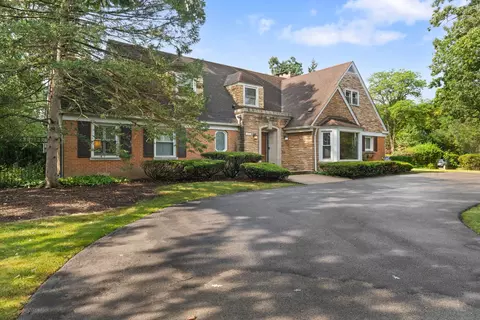 1011 Central Rd, Glenview, IL 60025 photo 3