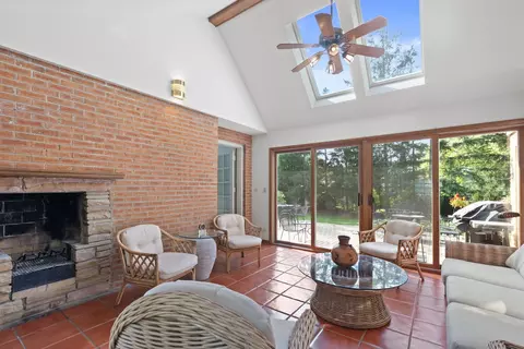 1011 Central Rd, Glenview, IL 60025 photo 14