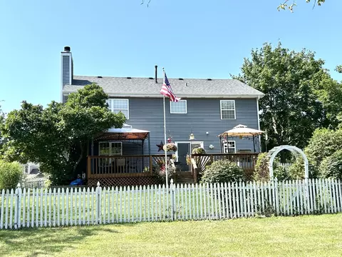 Exterior - 2202 Riverside Dr, Plainfield, IL 60586 photo 6 of 12