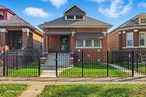 7725 S Wood St, Chicago, IL 60620