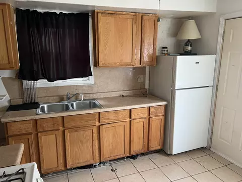Kitchen - 56 Apache St, Park Forest, IL 60466 photo 2 of 2