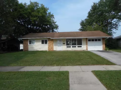 1860 Ashley Rd, Hoffman Estates, IL 60169