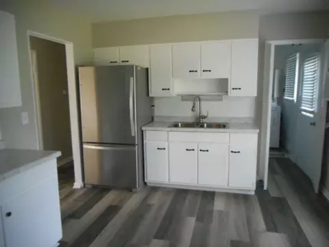 1860 Ashley Rd, Hoffman Estates, IL 60169 photo 8
