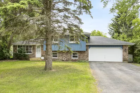 29 W459 Lee Rd, West Chicago, IL 60185