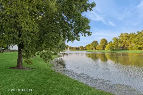 View/Area - 2305 Tracy Ln, Algonquin, IL 60102 photo 2 of 3