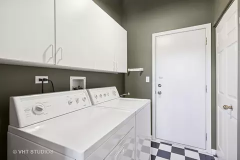 Other - 2305 Tracy Ln, Algonquin, IL 60102 photo 1 of 3