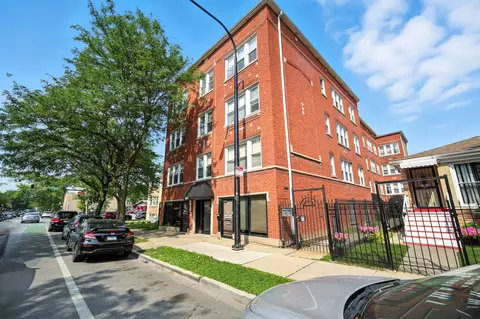 2551 N Laramie Ave #3N, Chicago, IL 60639