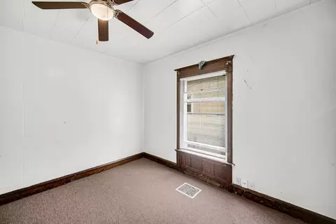 Bedroom - 744 S Elm Ave, Kankakee, IL 60901 photo 4 of 4