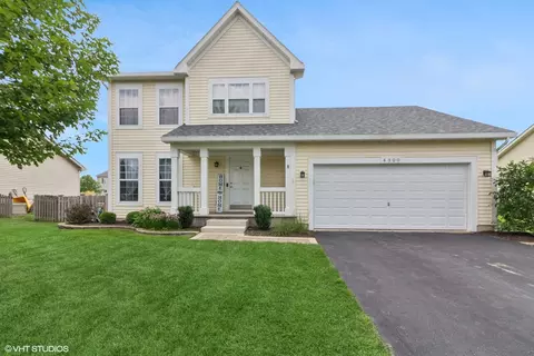4300 Dobbins St, Plano, IL 60545