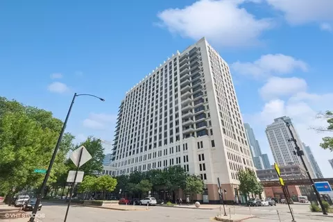 1255 S State St #902, Chicago, IL 60605