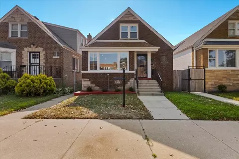 8432 S Yates Blvd, Chicago, IL 60617
