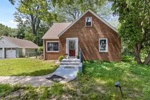 1615 S Mulford Rd, Rockford, IL 61108