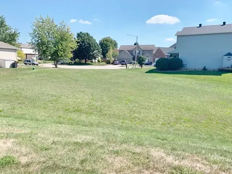1707 Setter St, Normal, IL 61761 photo 4