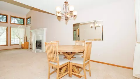 411 Wildberry Dr, Normal, IL 61761 photo 18