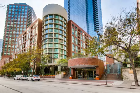 440 N Mcclurg Ct #708, Chicago, IL 60611