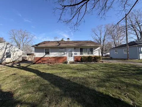 1104 E Delaware Ave, Urbana, IL 61801