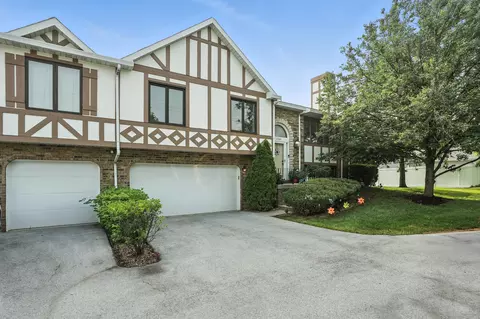 9395 Windsor Pkwy #163, Tinley Park, IL 60487