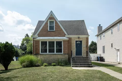 5305 W Ardmore Ave, Chicago, IL 60646