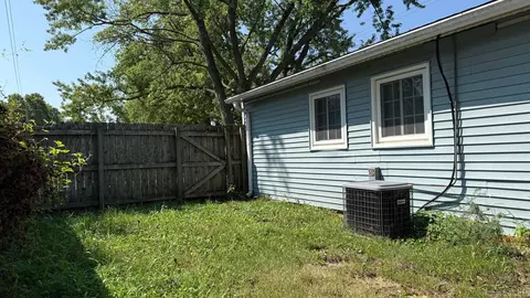 Exterior - 708 Duncan Rd, Champaign, IL 61821 photo 5 of 7