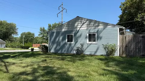 Exterior - 708 Duncan Rd, Champaign, IL 61821 photo 7 of 7