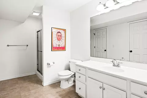 Bath - 2803 Spangle Rd, Bloomington, IL 61705 photo 5 of 5