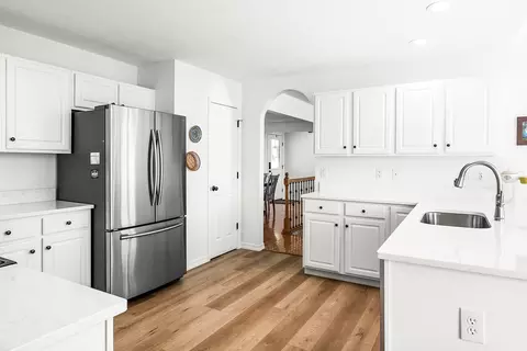 Kitchen - 2803 Spangle Rd, Bloomington, IL 61705 photo 1 of 6