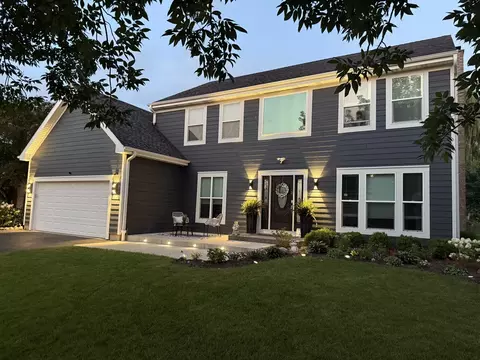 1191 Hummingbird Ln, Grayslake, IL 60030