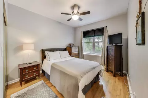 1908 W Chase Ave #103, Chicago, IL 60626 photo 12
