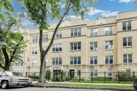 1908 W Chase Ave #103, Chicago, IL 60626