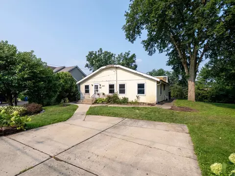 2022 Stoddard Ave, Wheaton, IL 60187 photo 3