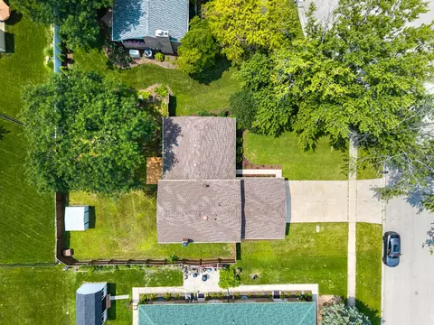 View/Area - 812 Lear Ln, New Lenox, IL 60451 photo 5 of 12
