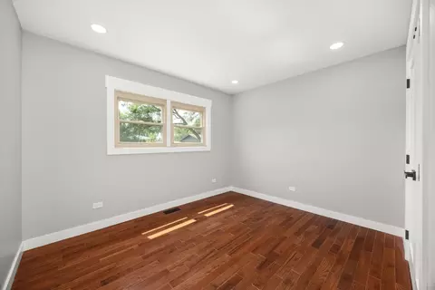 Bedroom - 812 Lear Ln, New Lenox, IL 60451 photo 5 of 6