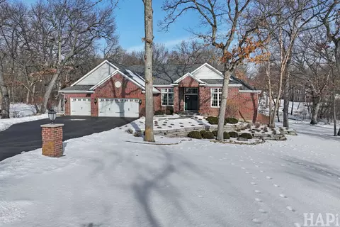 9436 Bellaire Ln, Spring Grove, IL 60081