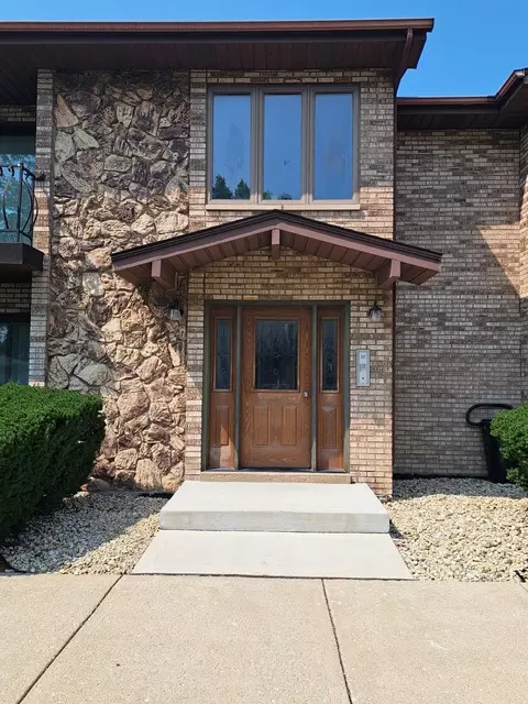 6056 S Keating Ave #1E, Chicago, IL 60629