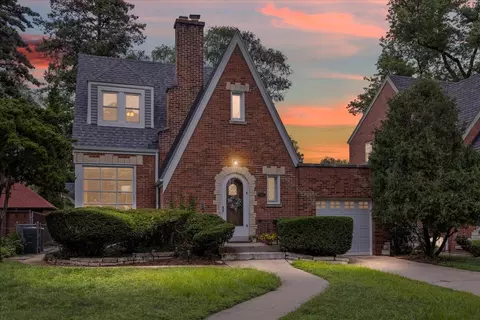 Exterior - 530 Byrd Rd, Riverside, IL 60546 photo 5 of 5