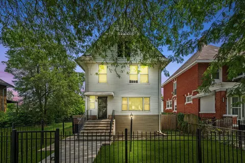 8719 S Racine Ave, Chicago, IL 60620