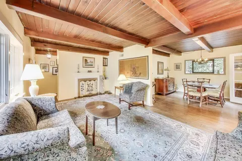 1930 Bennett Ave, Evanston, IL 60201 photo 3
