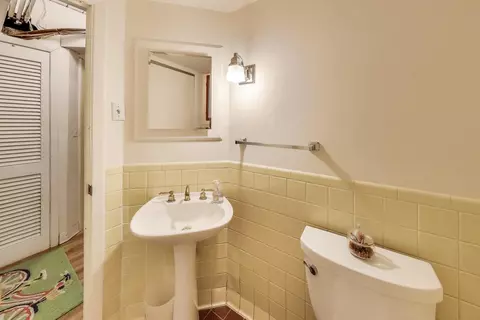 1930 Bennett Ave, Evanston, IL 60201 photo 24