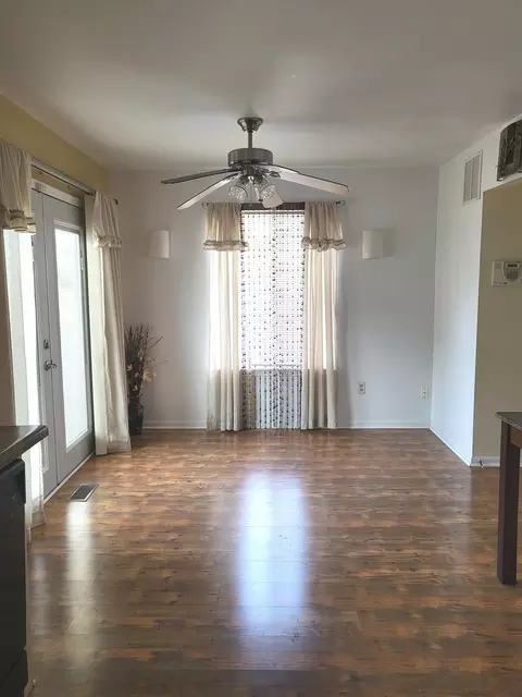 Dining - 20860 W Ames Ct, Plainfield, IL 60544 photo 1 of 1