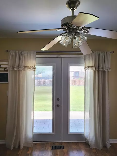 Entry Way - 20860 W Ames Ct, Plainfield, IL 60544 photo 2 of 2