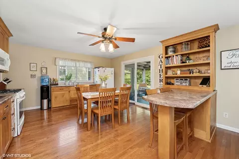 3216 Terrace Dr, Mchenry, IL 60050 photo 9