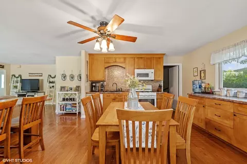 3216 Terrace Dr, Mchenry, IL 60050 photo 11